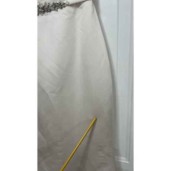 Mikaella Bridal Wedding Dress Cream/Pearl Color Size 8 Style #2267 NWT $2000 - Picture 7 of 16